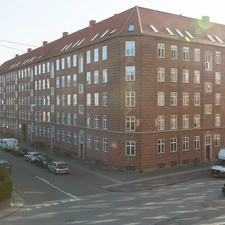 Lys & Moderne Lejlighed Med Stort Badevaerelse Apartment Copenhagen